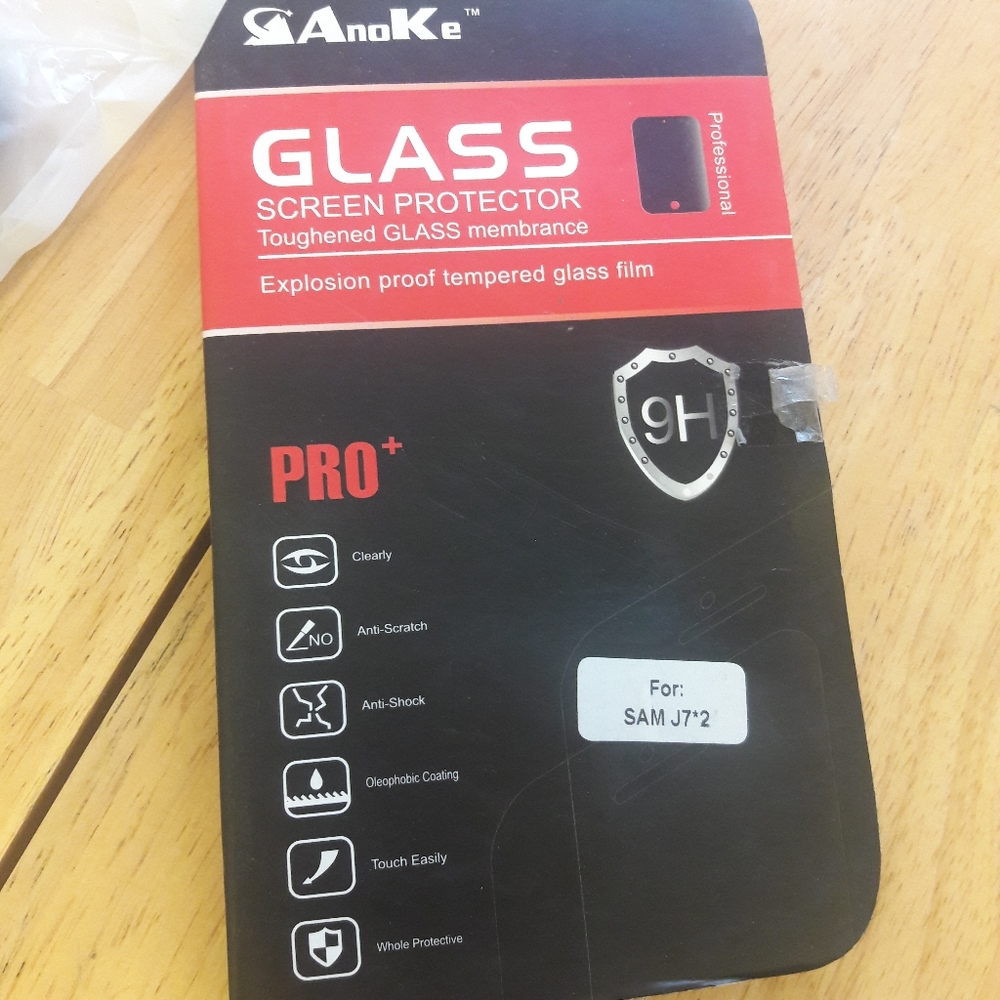 Phone cases - Picture 2 of 7